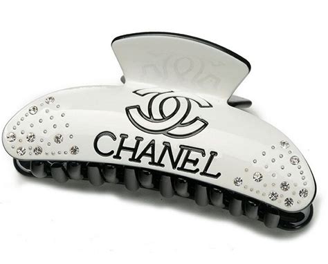 chanel beauty hair clip